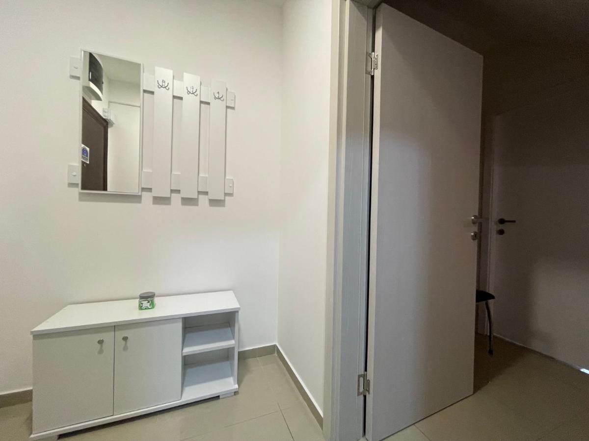 Apartman 1 Sremska Mitrovica Exterior foto